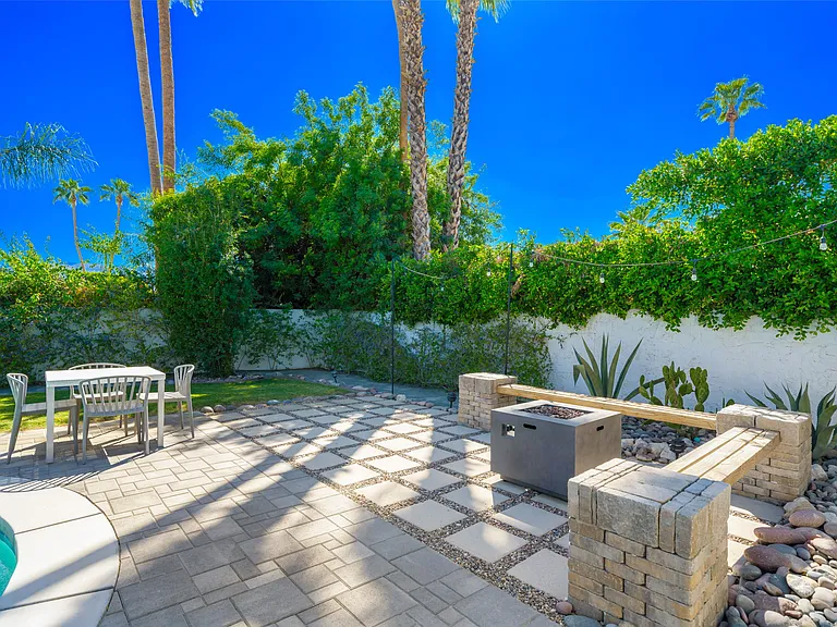 71137 Patricia Park Pl — Photo 30