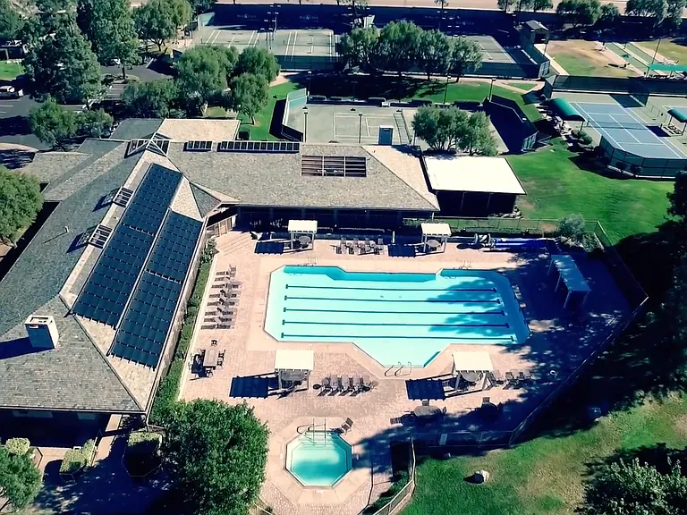 Bear Creek recreation facility access included in rent
