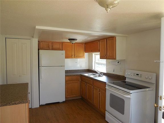 5th image of 1623 Tarpon Blvd