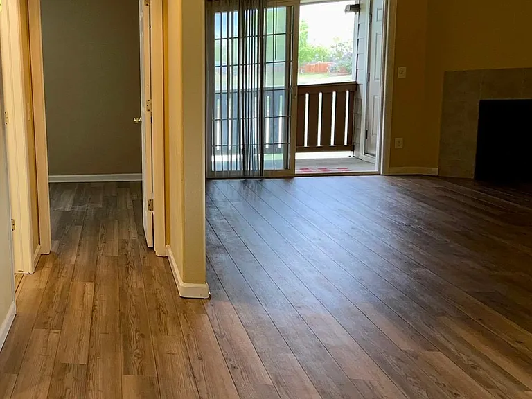138 Beacon Way #1E — Photo 3