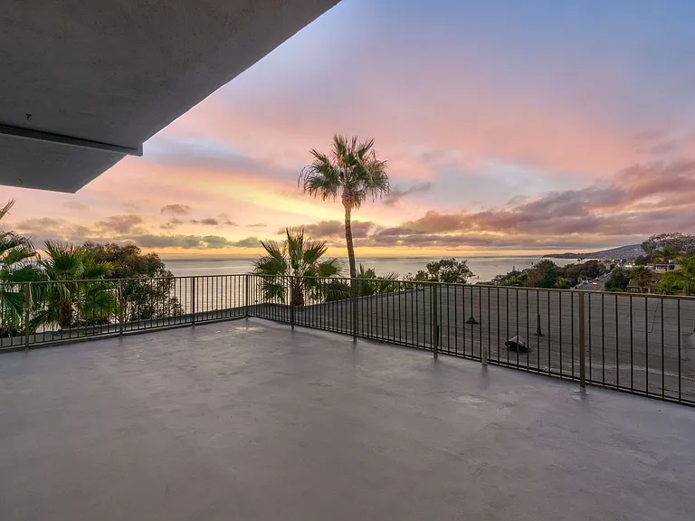 Ocean Edge @ Laguna Beach — Photo 64