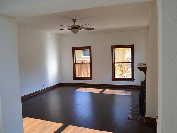 2nd image of 555 Hull Ave