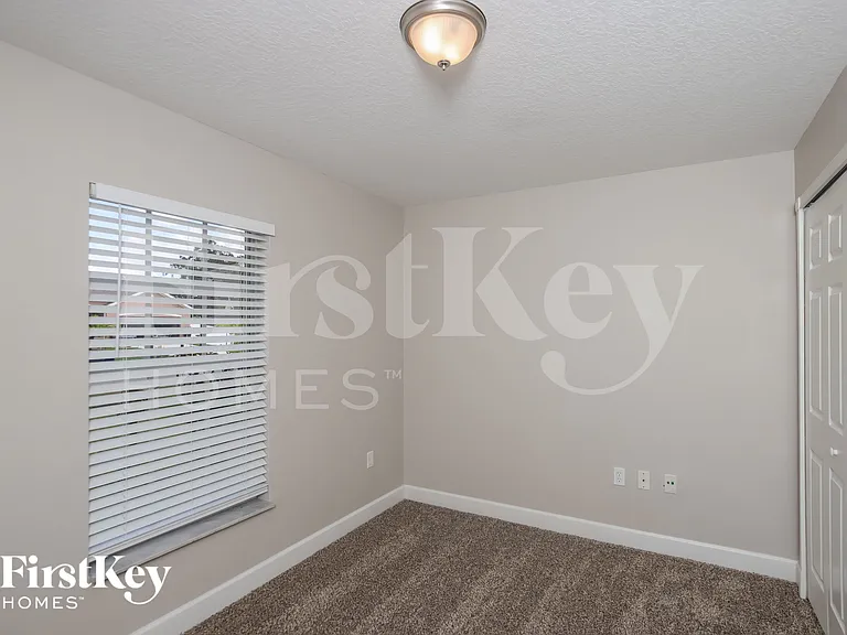 914 Caligula Ave SE — Photo 12