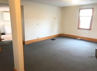 8 Vara Ln, Needham, MA 02494