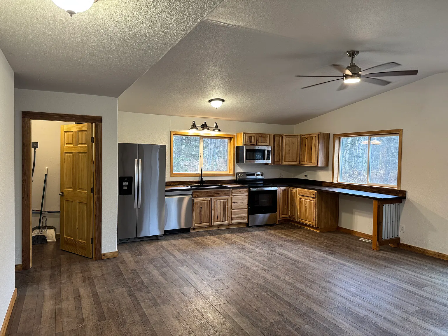 W Megans Cir, Wasilla — Photo 3