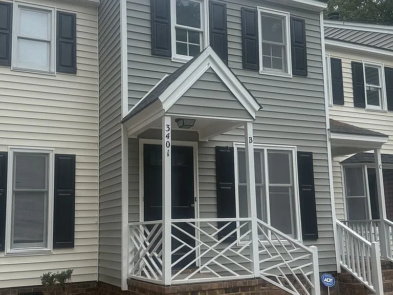 3401 Christopher Dr NW — Photo 1