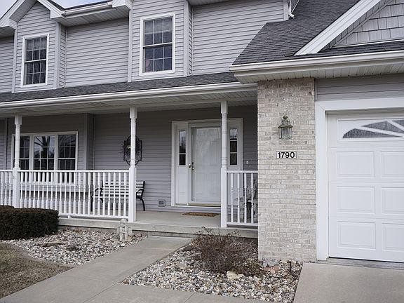 3rd image of 1790 Derby Dr