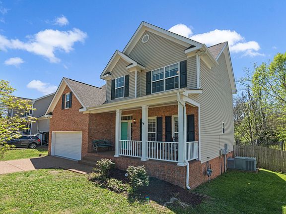 5th image of 1024 Watauga Ct
