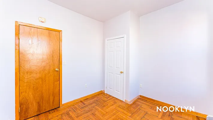 Rented by Nooklyn NYC LLC | media 12