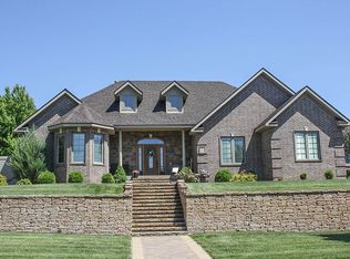 820 Illinois Ave, Pratt, KS 67124