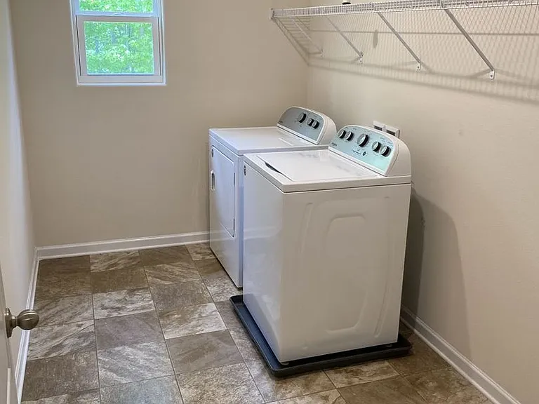 7617 Malden Park Dr — Photo 27