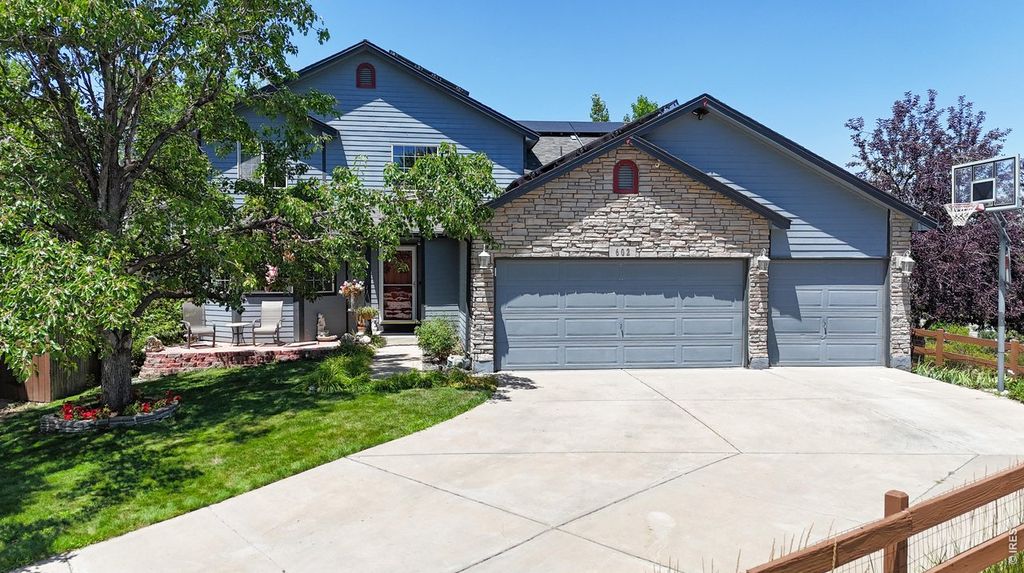 602 Hillrose Ct