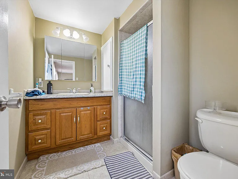 805 Selma St — Photo 19