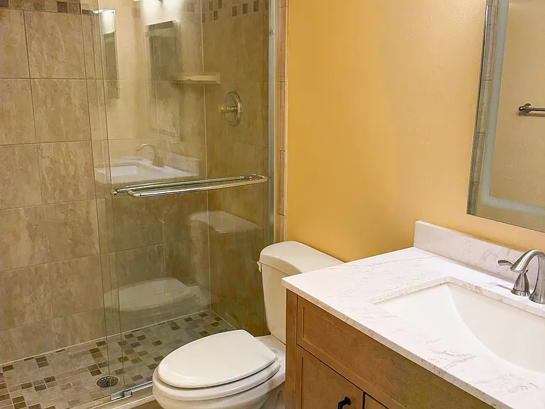 106 Montrose Dr — Photo 25
