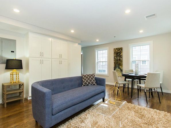 33 Winter St #2