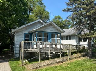 206 Hillside Ave, Jackson, MI 49203