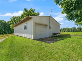 1570 W Old Highway 11 SW, Mauckport, IN 47142