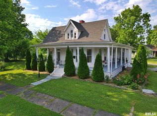 617 E 3rd St, Metropolis, IL 62960