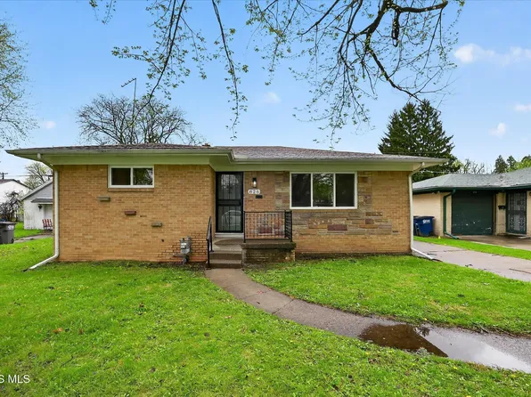 826 Ranch Dr, Toledo, OH 43607