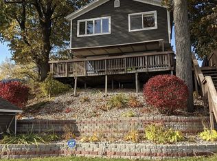 10205 Woodlawn Dr, Portage, MI 49002