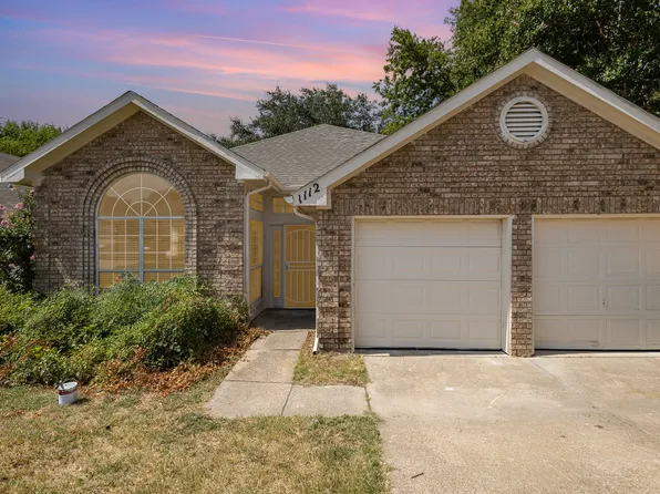 1112 Patrick Ct, Cedar Hill, TX 75104