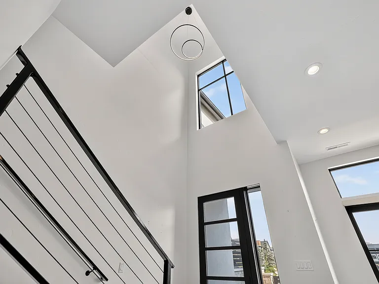 2100 E Island Cove Ln — Photo 12