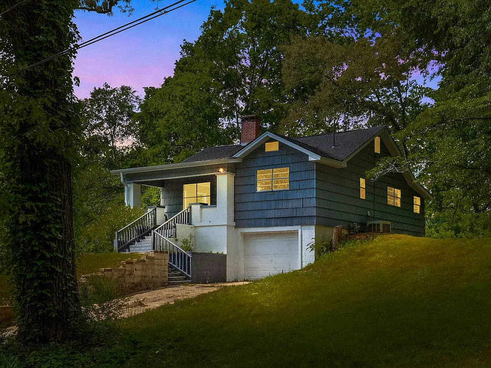 620 Bluebell Rd