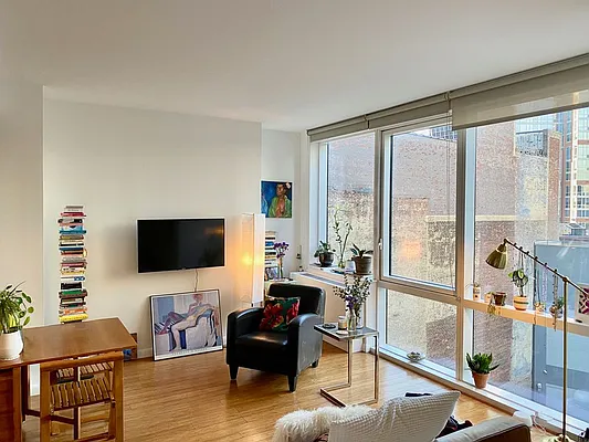 Rented by The Dermot Realty Management Company | media 31