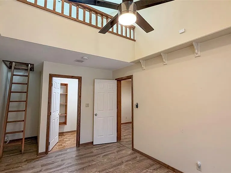 8445 Cessna Dr — Photo 59