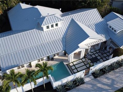 700 Rudder RD, Naples, FL, 34102