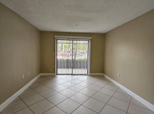 2313 N Congress Ave APT 18, Boynton Beach, FL 33436
