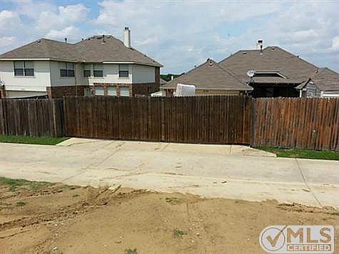 5th image of 2310 Elm Falls Pl