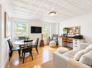 19 Carroll St APT 3R, Brooklyn, NY 11231