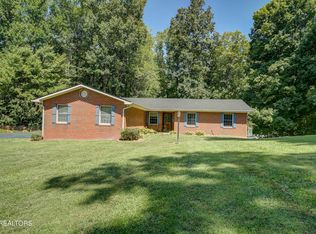 2329 Wynwood Dr, Jonesborough, TN 37659