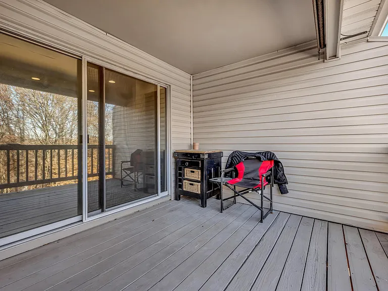 534 Oak Ridge Trails Ct — Photo 10