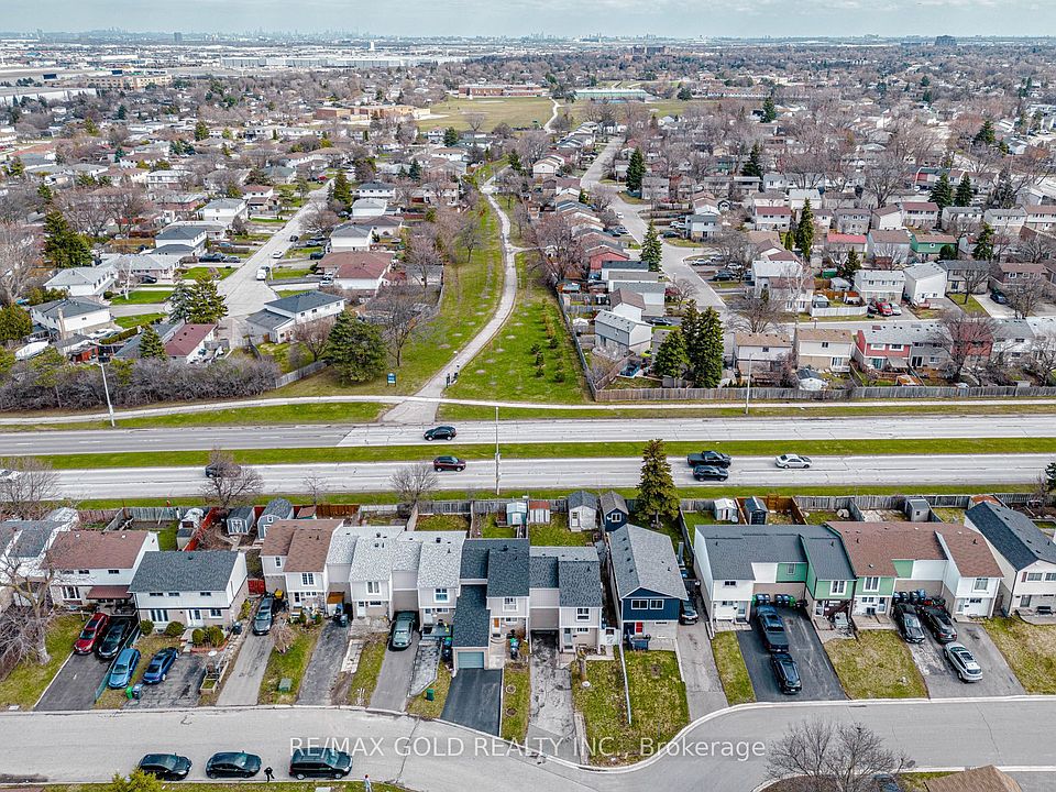 1st image of 34 Jackman Dr