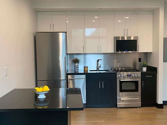 3rd image of 401 W 33rd St #3B