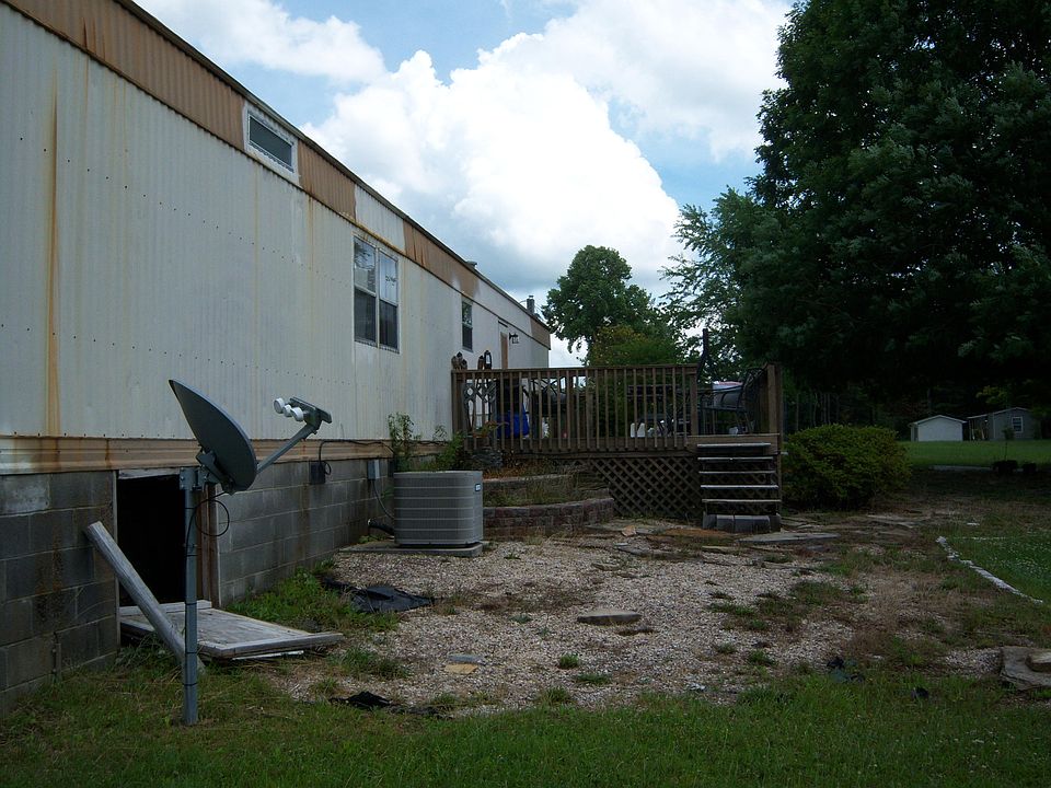 2nd image of 375 Netherton Ln