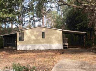 1648 Del Rey Dr, Lillian, AL 36549