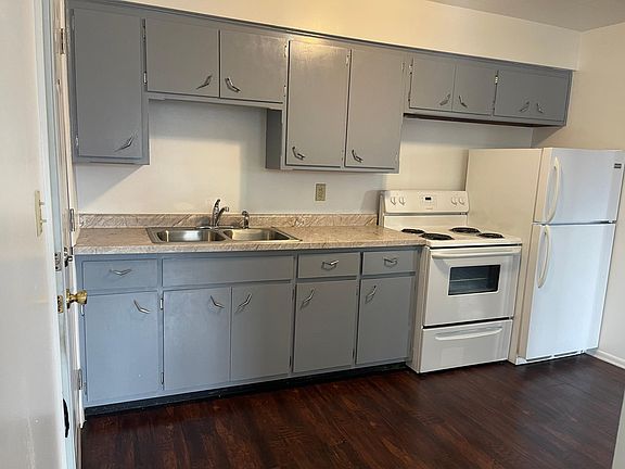 2nd image of 398 N Roy Ave #12