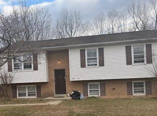 2254 Bridle Path Dr, Waldorf, MD 20601