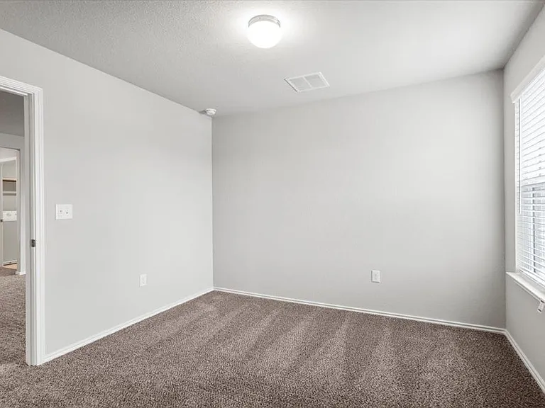 4909 Sea Salt Dr — Photo 35