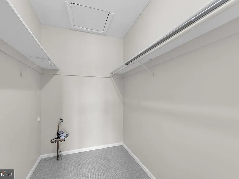 620 Covington Ct — Photo 13