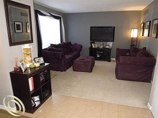 3rd image of 47061 Pinecrest Dr