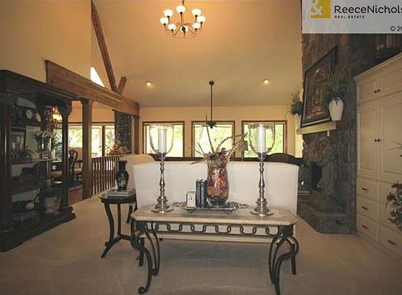 What A Grand Entry!!