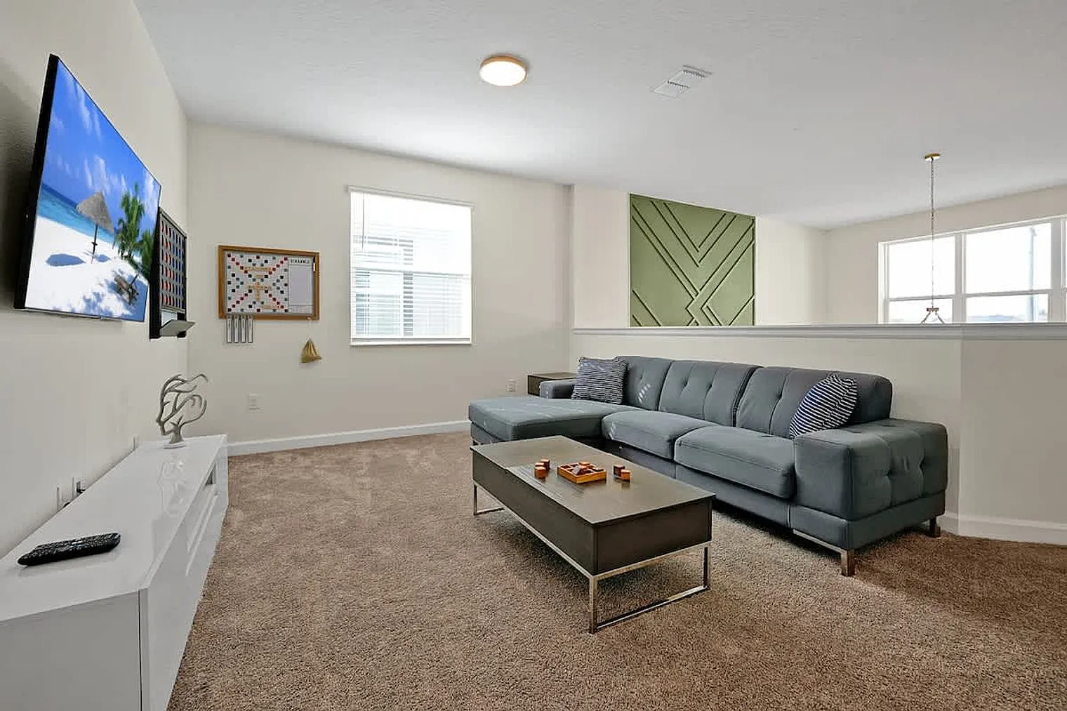 5 bed, 5.0 bath, 3078 sqft, $4,486 — Photo 1