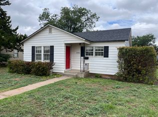 3202 33rd St, Lubbock, TX 79410