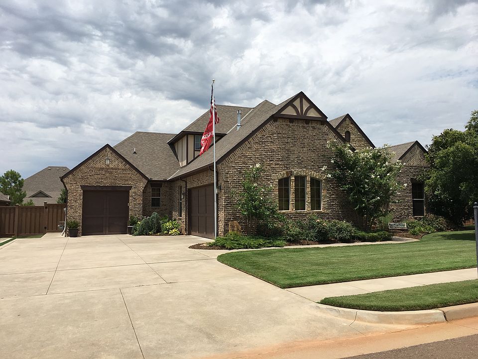 1st image of 2933 Allie Dr