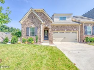 10153 Autumn Valley Ln, Knoxville, TN 37922