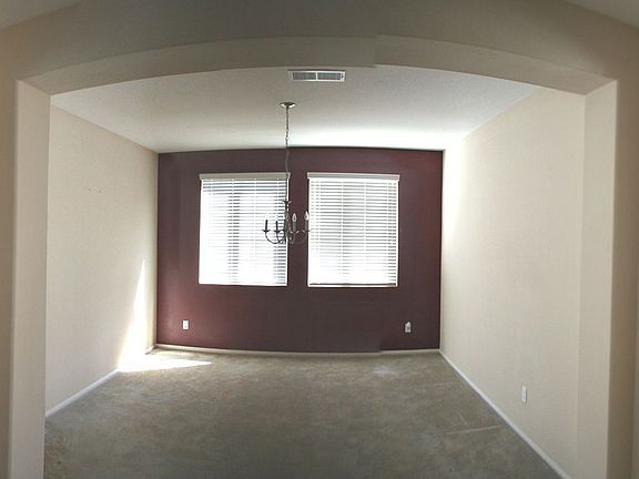 3rd image of 31830 Brentworth St